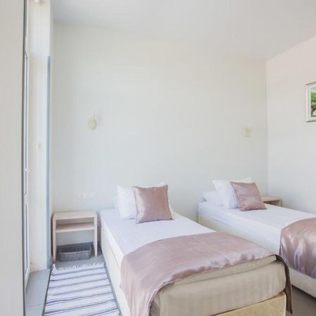 Heliopark Gora Bagrata Hotel Sukhumi Ngoại thất bức ảnh