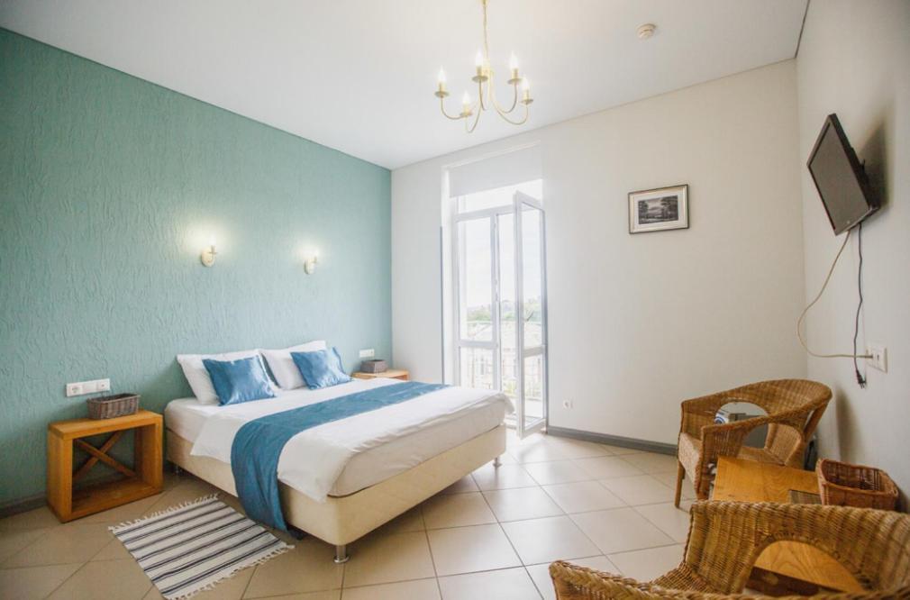 Heliopark Gora Bagrata Hotel Sukhumi Ngoại thất bức ảnh